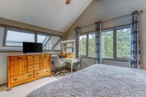 Skyleaf Villa 702 - image 11
