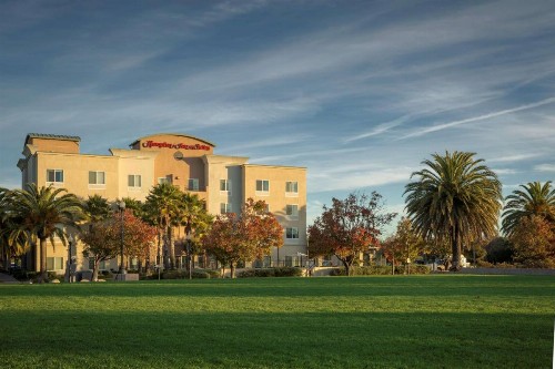 Hampton Inn & Suites Suisun City Waterfront California