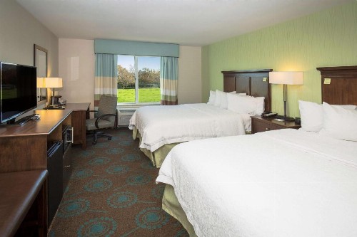 Hampton Inn & Suites Suisun City Waterfront - image 26