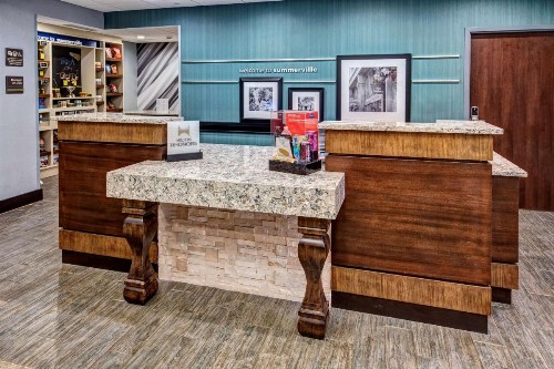 Hampton Inn Summerville SC - image 7