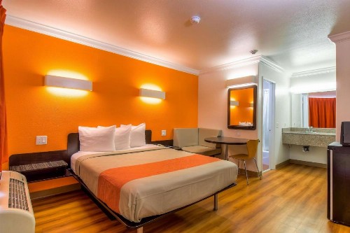 Motel 6-Menifee CA - image 14