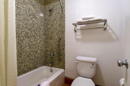 Motel 6-Menifee CA - image 17