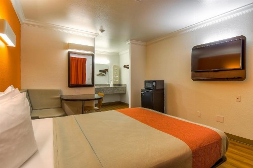 Motel 6-Menifee CA - image 48