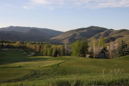 Elkhorn Village - image 12
