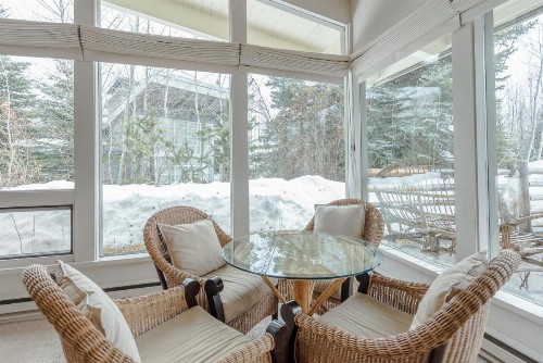 Saddle Road Home with Sun Valley Amenities - image 8