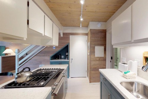 Tranquil Family Retreat - image 9