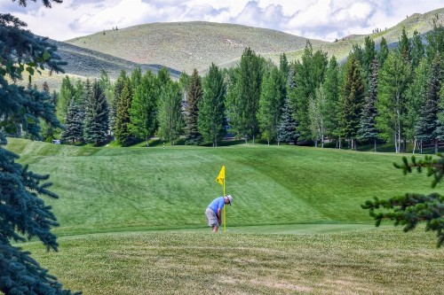 Legends - Simply Perfect Elkhorn Retreat - image 11