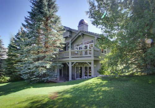 Legends - Simply Perfect Elkhorn Retreat - image 7
