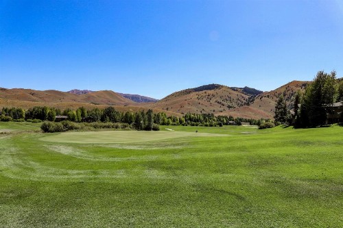 Single Level Ranch Condo in Elkhorn - image 12