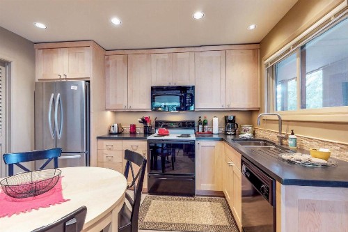 The Bluff Mountain Retreat - image 7
