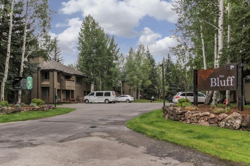 The Bluff Mountain Retreat - image 8