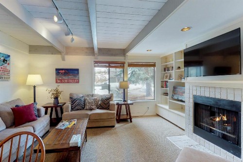 Dollar Meadows 1361