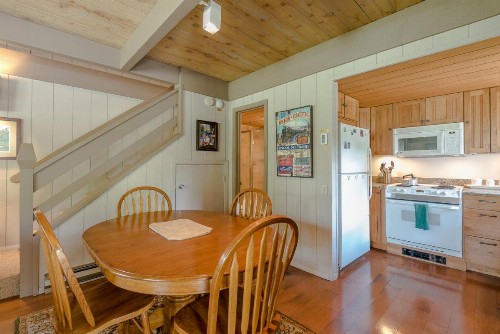 Villager Condominium with Sun Valley Amenities - image 9