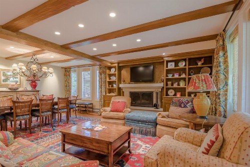 Lodge Apartments with Sun Valley Amenities - image 12