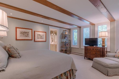 Lodge Apartments with Sun Valley Amenities - image 16
