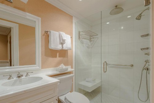 Lodge Apartments with Sun Valley Amenities - image 22