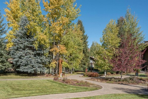 Lodge Apartments with Sun Valley Amenities - image 32