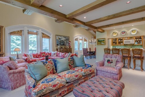 Lodge Apartments with Sun Valley Amenities