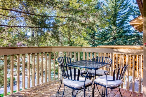Snowcreek 1557