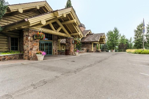 Lane Ranch Mountain Retreat - image 4