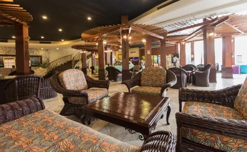 Days Hotel by Wyndham Thunderbird Beach Resort - image 9