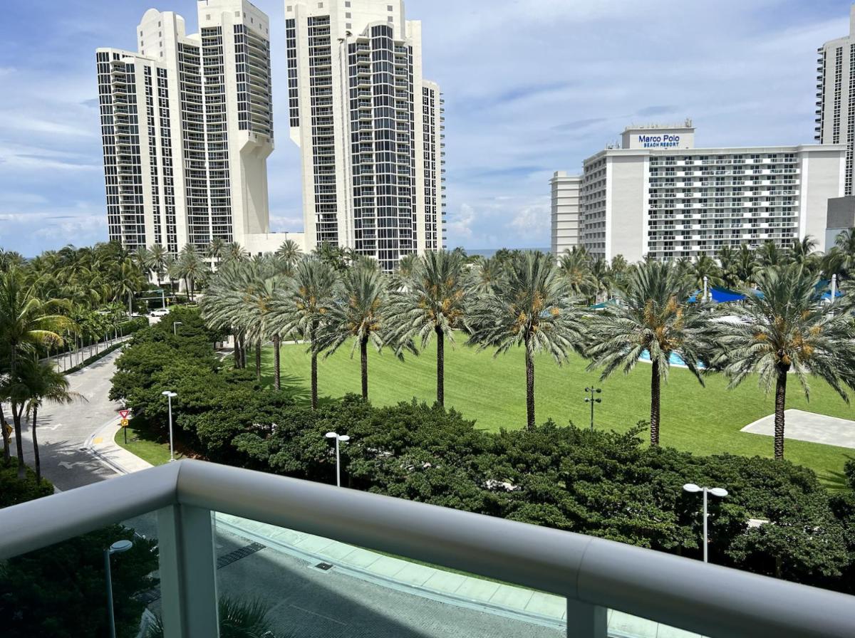 Ocean Reserve Condo by FlatsAway - image 7