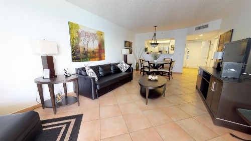 Oceanview Apartments in Sunny Isles - image 5