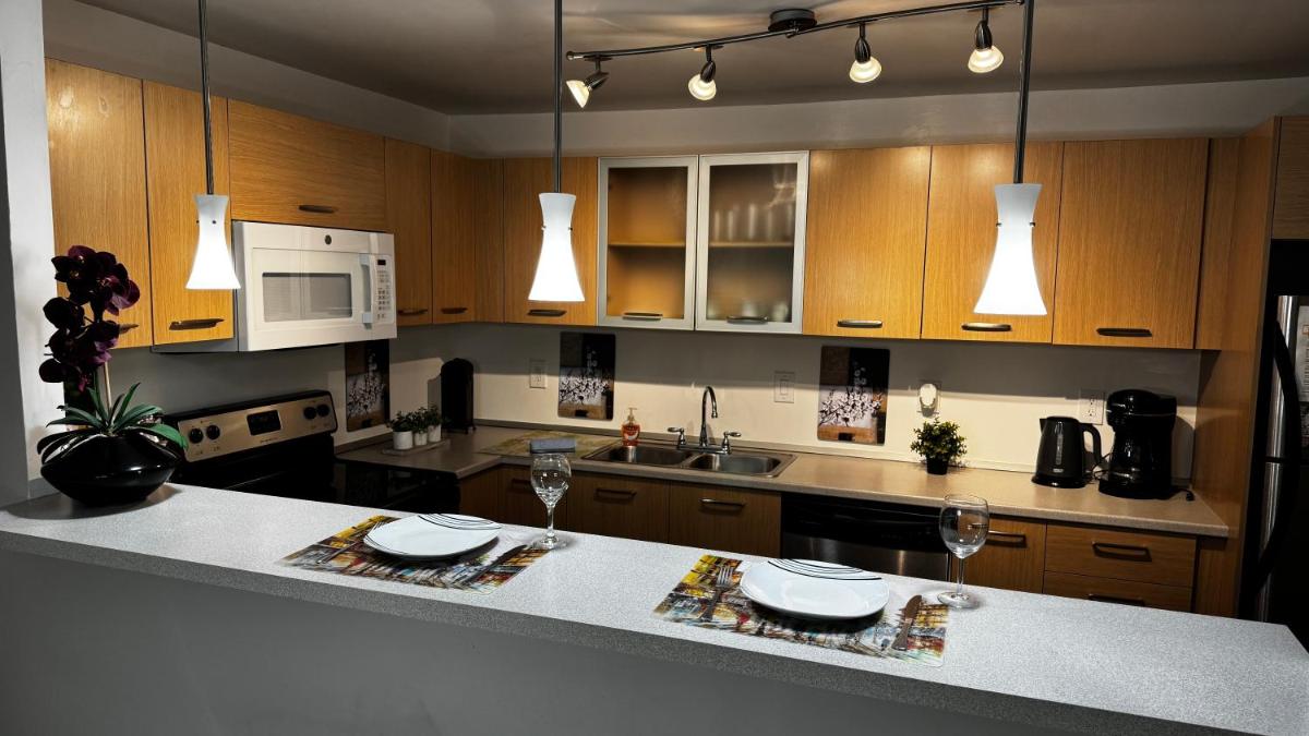 Ocean Reserve Miami Luxury Rentals - image 4