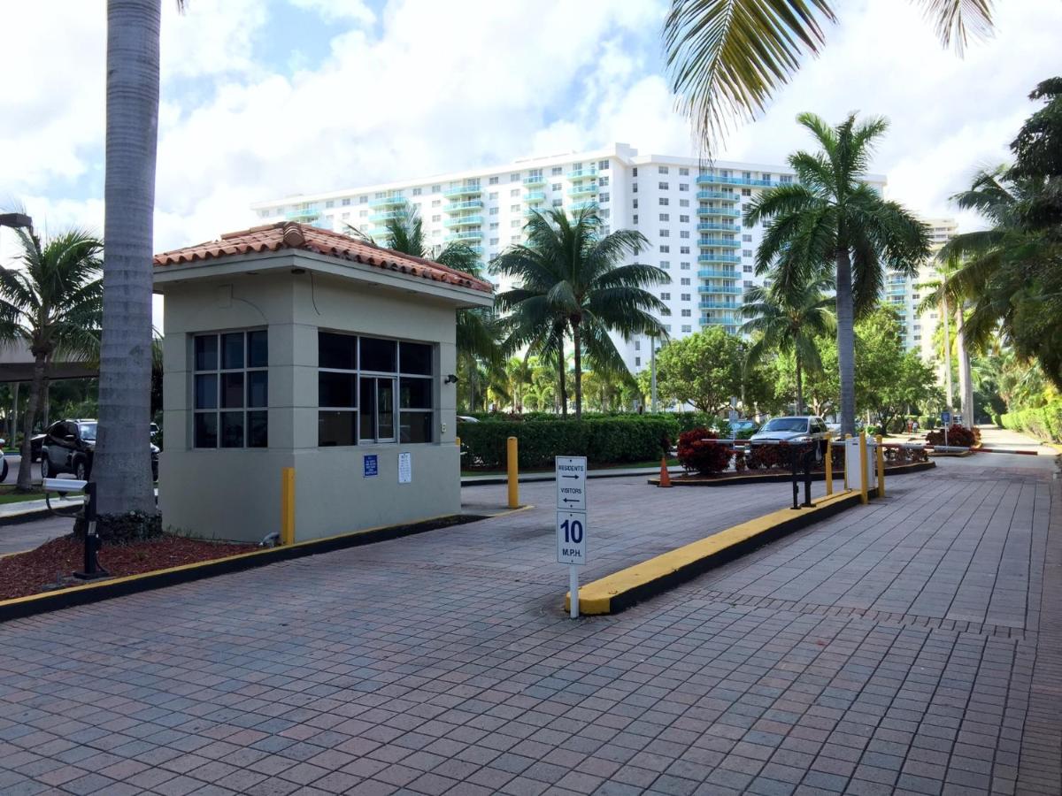 Ocean Reserve Miami Luxury Rentals - image 5