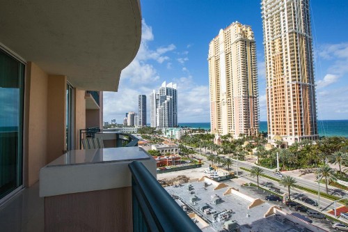 Apartment By Great Sunny Isles Lodging - image 6