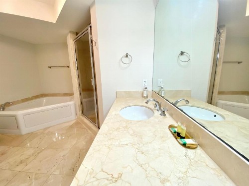 The King David Condos - image 37
