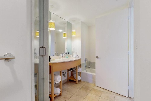 ​Marenas Resort Condos - image 10