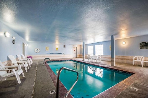 Quality Inn Sunnyside Heart of Wine Country - image 2