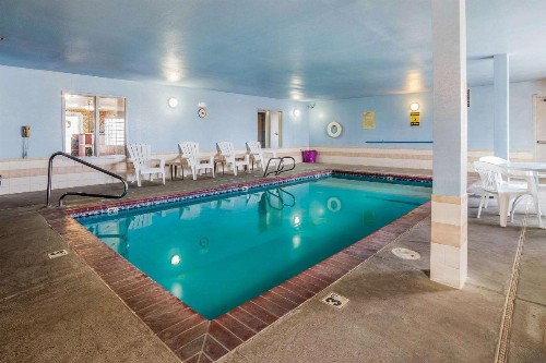 Quality Inn Sunnyside Heart of Wine Country - image 5