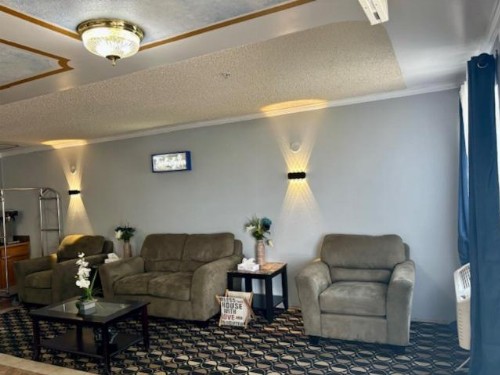 Quality Inn Sunnyside Heart of Wine Country - image 7