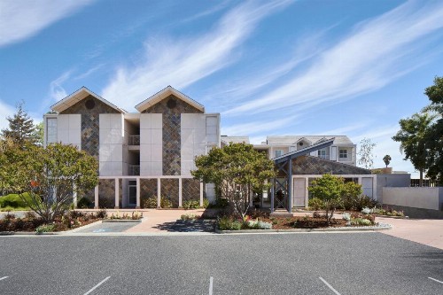 Corporate Inn Sunnyvale - All-Suite Hotel - image 11