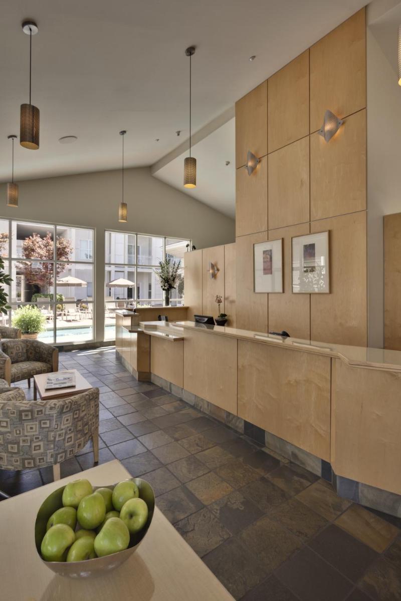 Corporate Inn Sunnyvale - All-Suite Hotel - image 5