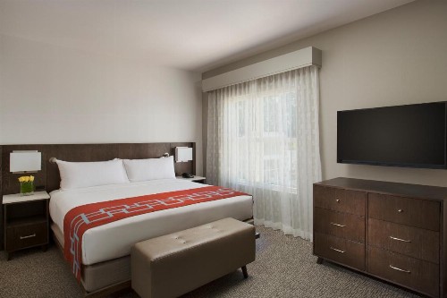Corporate Inn Sunnyvale - All-Suite Hotel - image 9