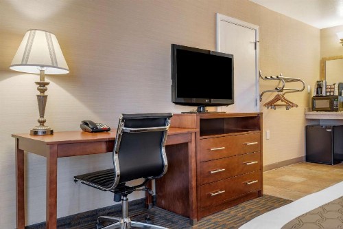 Best Western Inn Santa Clara - image 3