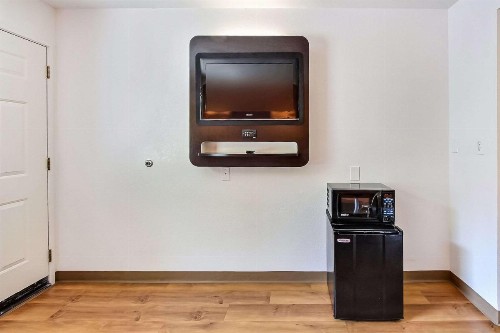 Motel 6-Sunnyvale CA - North - image 10