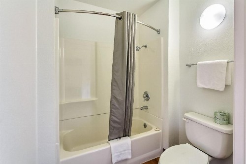 Motel 6-Sunnyvale CA - North - image 13