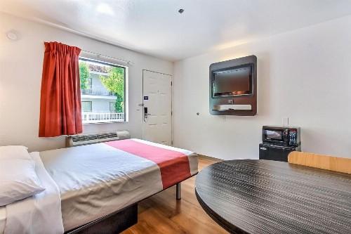 Motel 6-Sunnyvale CA - North - image 17