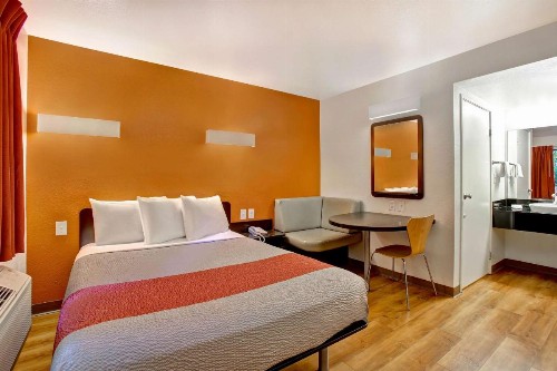 Motel 6-Sunnyvale CA - North - image 33