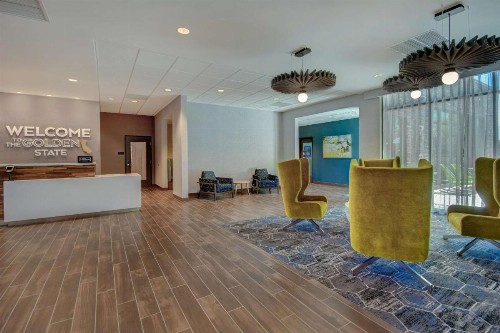Hampton Inn & Suites Sunnyvale-Silicon Valley Ca - image 18
