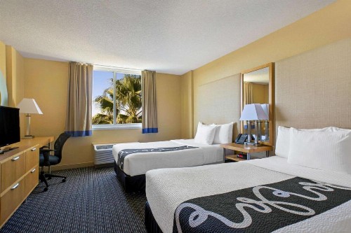 La Quinta by Wyndham Sunrise - image 22