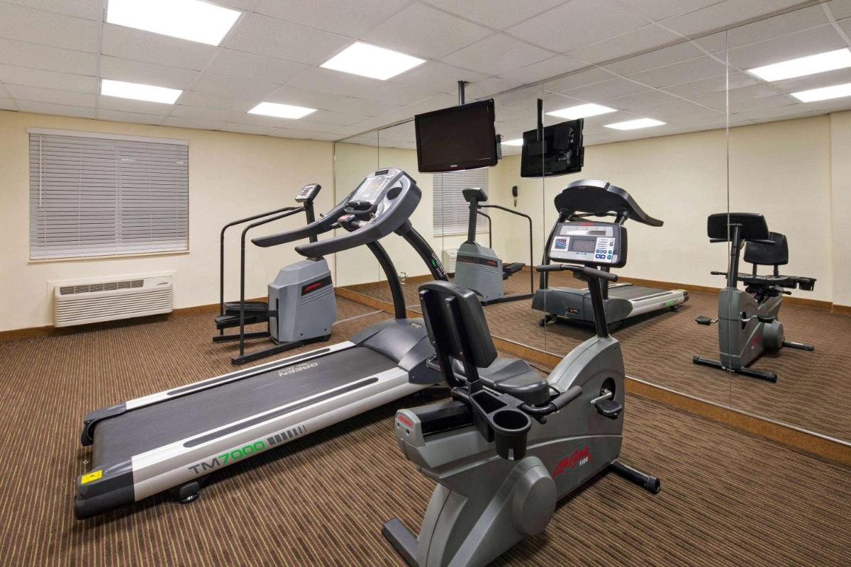 La Quinta by Wyndham Sunrise Sawgrass Mills - image 6