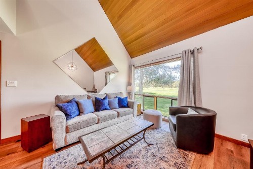 31 Mtn. View Condo - image 2