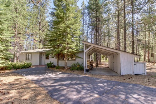 Cozy Jay Cabin - image 7