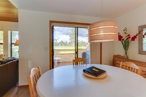 Fairway Village 28 | Discover Sunriver - image 4