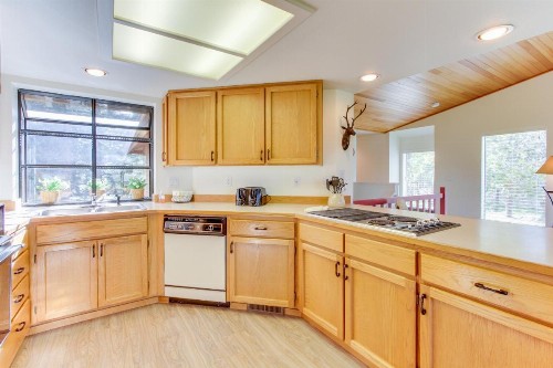 Fairway Village 28 | Discover Sunriver - image 7
